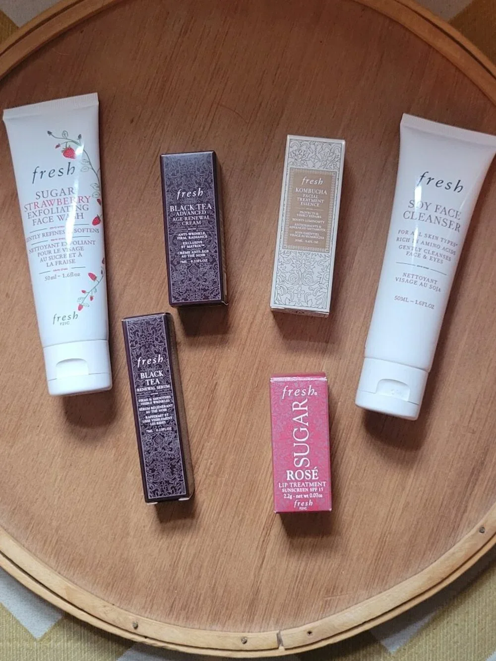 Assorted Fresh Skincare Products w/Branded Bag